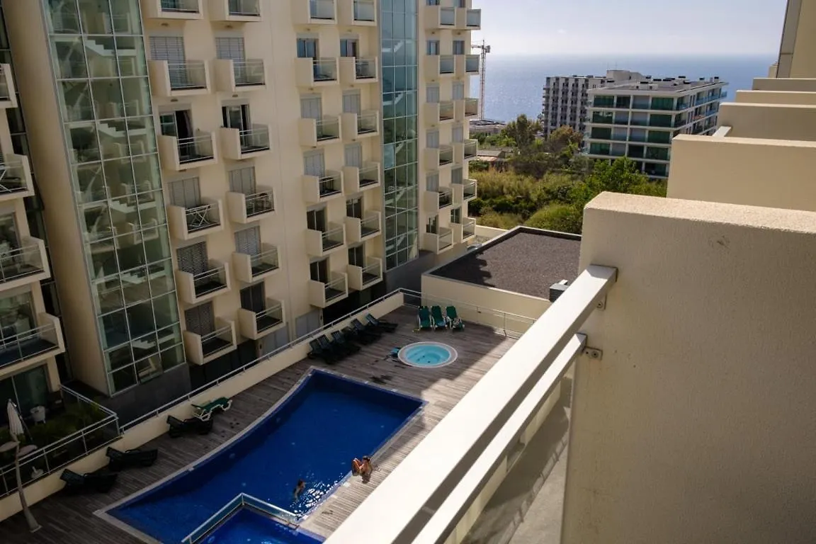 Guestready - Scenic Retreat With Seaview Apartment Funchal  0*, Funchal (Madeira)