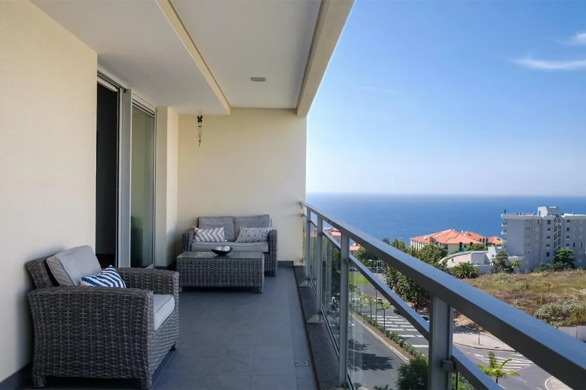 Guestready - Scenic Retreat With Seaview location